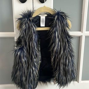 Guess Girls faux fur vest!